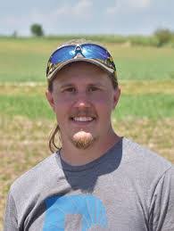 Angela Knuth's Instagram, Twitter & Facebook