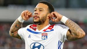 Memphis depay (born 13 february 1994) is a dutch footballer who plays as a centre forward for french club olympique lyonnais, and the netherlands national team. Barcelona Store Accidentally Displays Memphis Depay Shirts