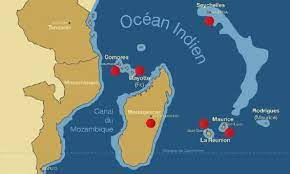 Les seychelles, en forme longue la république des seychelles, en anglais seychelles et republic of seychelles, en créole seychellois sesel et repiblik sesel, est un archipel de 115 îles (dont une artificielle), situé dans l'ouest de l'océan indien et rattaché au continent africain. Les Seychelles Allier A Mayotte