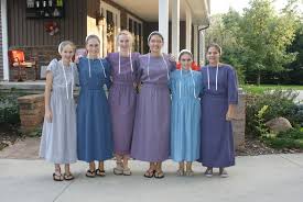 Our Customers The Amish Clothesline Amish Dress Amish Clothing Amish