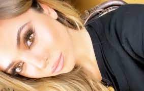 Por su parte, la carrera de ana mena va cada vez a más después de sus inicios ya de niña en televisión. Brahim Diaz Fidanzato Ana Mena Un Amore Tenuto Segreto