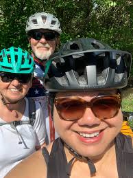 Some of you guys will enjoy this. The Halfbike is...well, it's different.  I'm laying down a challenge to anyone who would like to break the current  record of 80 miles travelled in