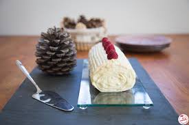 Buche De Noel Chocolat Blanc Framboise Je Papote