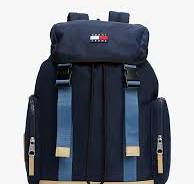 Essential Rucksack mit Klappe