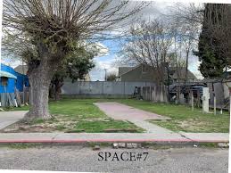 Home has great floor plan with separate living spaces, indoor laundry room and covered back patio. 20 Best Apartments For Rent In Merced Ca With Pictures