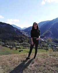 Anchetatorii au indicii despre trei victime ale lui gheorghe dincă, principalul suspect în cazul de la caracal, potrivit unor informații digi24. Verdict Final In Cazul Caracal Alexandra MÄcesanu A Fost ArsÄ In Butoiul Lui DincÄ Gazeta De Sud