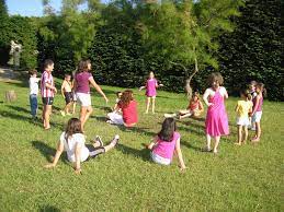 Juegos al garbo vaco niños 12 abriles. Juegos Populares Para Jugar Al Aire Libre Edukame