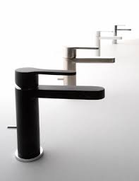 Les Lignes Epurees Et Bien Definies De Ce Mitigeur Lavabo A Poser De La Collection Klab De Treemme Sont Une Parfa Mitigeur Lavabo Lavabo Design Mitigeur Douche