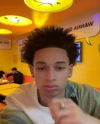 ádh na n-Éireannach , is mise prionsa fíor na hÉireann 🍀🇮🇪  @katemossagency I Really Appreciate You For The Night , The Shirt Material  Was Top Tier 🐑