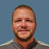 Ansprechpartner*innen