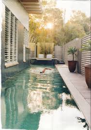 The Layout Of This Modern Pool Allows For Seamless Indoor Outdoor Living Experiences As Each Pavilion Is Positioned Aroun In 2020 Pool Houses Pool Decor Backyard Pool