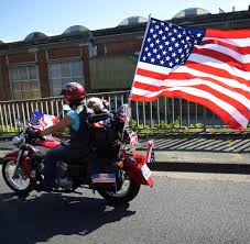 Bollwerk 4 im deutschen haus in lindenallee 1, eisenhüttenstadt, brandenburg 15890. Motorradhersteller Diese Deutschen Stadte Wollen Ein Harley Werk Welt