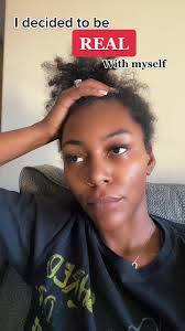 My hair is breaking off in the front, so i cut it 😩 being real with  yourself is hard! But its necessary! #naturalhairjourney  #hairbreakagesolutions #bigchop2022 #bigchopnaturalhair ...