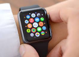 Jul 15, 2021 · press the digital crown on your apple watch to access the home screen. How To Check Battery Life On Apple Watch