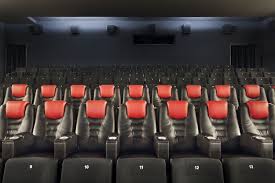 This is a beta experience. Vip Sitze Extra Breite Kinositze Aus Leder Cinemaxx De