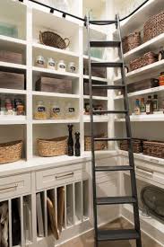 Cellar Layout Ideas Advice For An Organized Back Kitchen In 2020 Kuchen Speisekammerdesign Vorratsraum Speisekammer Regale