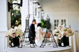 Confraria De Eventos Falando Em Franca Para Os Amantes Da Mais Elegante E Romantica Paris Theme Wedding Paris Themed Wedding Shower Paris Bridal Shower Theme