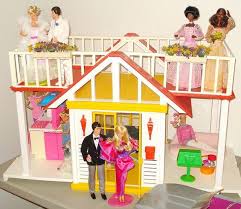 Barbie skipper lingerie anni '80 perfettamente conservata con abito ed accessori originali vendo ad amanti e collezionisti.bellissima.con un viso incantevole accetto pagamenti paypal. Ascensore Casa Di Barbie Anni 80 Novocom Top