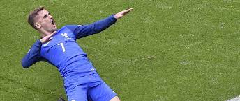 Le calendrier complet de l'euro 2016 uefa du 10 juin au 10 juillet 2016. A La Une Ce Dimanche 3 Juillet Le Point