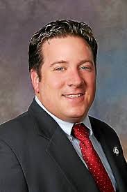 McCoy easily clears primary hurdle in Albany County