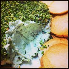 Boule De Fromage A Tartiner Food Yummy Food Cooking