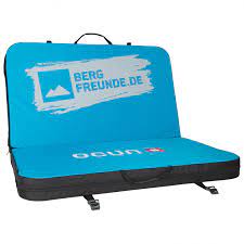 I've been renting pads most years, but finally i've got my own crash pad. Ocun Paddy Kava V2 Bergfreunde Edition Crash Pad Free Eu Delivery Bergfreunde Eu