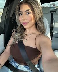 Karina Herrera's Instagram, Twitter & Facebook