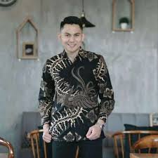 Tutorial cara mudah desain baju batik pria lengan panjang 2020 dengan photoshop, motif batik nusantara, mockup batik. Model Baju Batik Pria Lengan Panjang Terbaru Harga 2021 Blibli