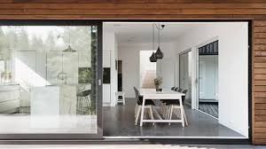 More Than A View Betonhaus Moderne Schiebeturen Barrierefreies Bauen