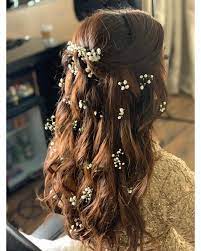 Wedding hair flower, bridal hair accessories. Bridal Hairstyles With Flowers All The Bollywood Celebrity Inspiration You Need Vogue India