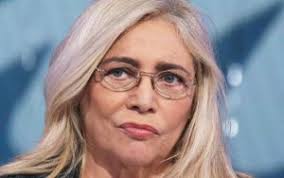 Italy trends now, mayweather vs logan paul, logan paul vs mayweather, logan paul, mayweather, mara venier, nets bucks, harden. Mara Venier Operata Intervento Lungo Sette Ore Come Sta Adesso
