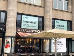 Aufgrund der momentanen verordnungen sind viele lokale teils erheblichen einschränkungen unterworfen und kämpfen um ihre. Cologne Galestro Cappuccino Bild Von Galestro Italia Italienische Espressobar Koln Tripadvisor