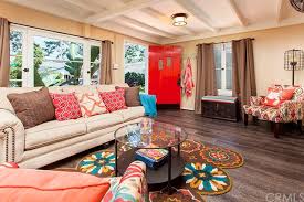 40 coral home decor fabric ranked in order of popularity and relevancy. Match Your Front Door To Your Eclectically Coral Home Decor Offbeat Home Life