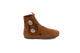 Brad Pitt S Once Upon A Time In Hollywood Boots Are Only 70 Best Boots For Men Mens Fashion Boots Casual Mens Boots Fashion