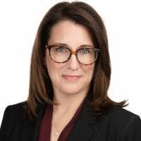 Lisa Laub's Instagram, Twitter & Facebook