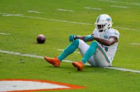 19 hours ago · on tuesday evening cornerback xavien howard, after himself reporting to the start of training camp with the miami dolphins, took to social media to outline his reasons for requesting a trade. Yneqjvx O5umfm