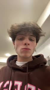 lowkey fw the brown fit #mattsturniolo #matthewsturniolo #chrissturniolo  #christophersturniolo #nicolassturniolo #nicksturniolo #freshlove #letstrip  #letstriptour #sturniolo #sturniolos ...