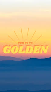 Golden Harry Styles Lockscreen In 2020 Harry Styles Lockscreen Song Lyrics Wallpaper Style Lyrics