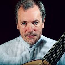 Nigel North, lute