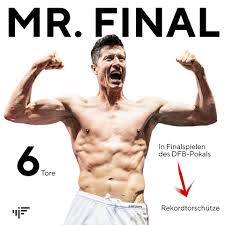 Mit 365 toren ist der „bomber der nation rekordtorschütze der. Im Football Er Lost Uwe Seeler Und Gerd Muller Beide 4 Facebook