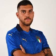 Lorenzo pellegrini would join current side as roma in 2017, departing fellow italian outfit sassuolo for a fee believed to be £9m. Lorenzo Pellegrini Fotos Facebook