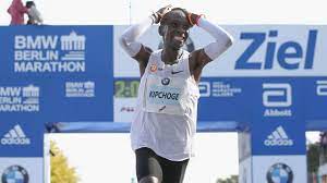 Kipchoge's kipchoge, bronze medalist bashir abdi said. 2 01 39 In Berlin A Comparative Data Analysis Of Eliud By Barrysmyth Running With Data Medium