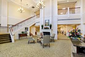 Northwest Hills An Assisted Living And Memory Care Facility Welcomes Residents And Guests Through A Large P Assisted Living Private Dining Room Senior Living