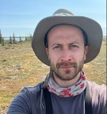 Andrew Collard's Instagram, Twitter & Facebook