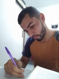 Calouros e veteranos ansiosos com a volta às aulas na Uern