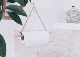 Diy Kuchenrollenhalter Selber Machen Boho And Nordic Diy Interior Blog Diy Kuchenrollenhalter Kuchenrollenhalter Kuche Selber Machen