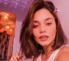 Search images from huge database containing over 620,000 coloring pages. Vanessa Hudgens Transformed Her Hair With A Chic Bob