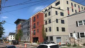 Champlain College S Eagles Landing Student Apartments Come Online After Four Year Saga College Student Apartment College Student