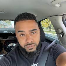 2skar evl 12s or 2 kicker L7 15s both would be