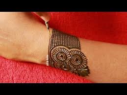Easy And Stylish Arabic Mehndi Design For Back Side Teej 2020 Mehndi Design Simple M In 2020 Back Hand Mehndi Designs Mehndi Designs For Hands Stylish Mehndi Designs
